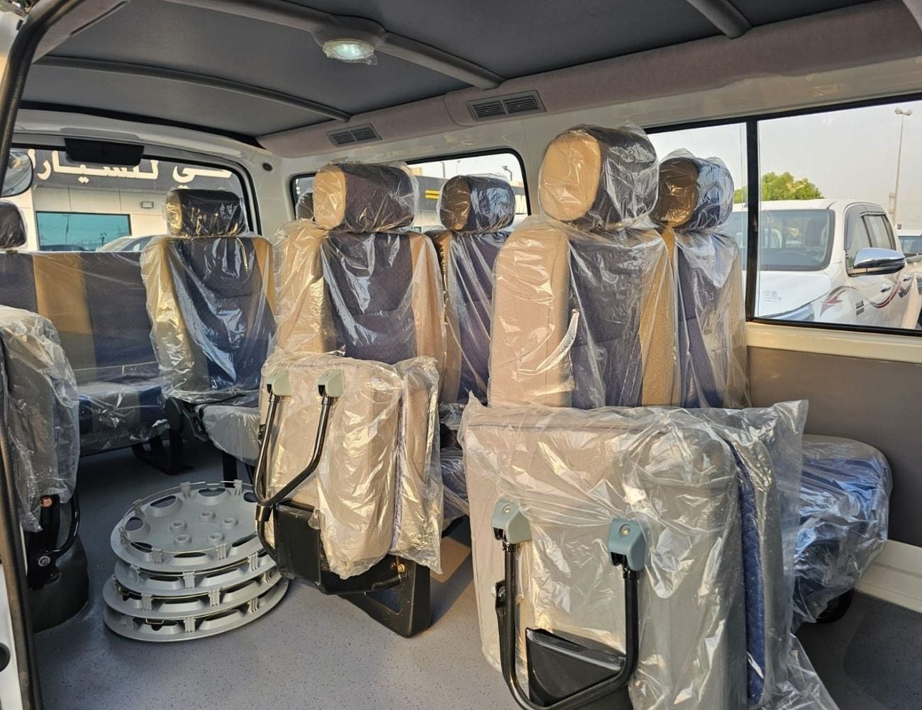 Jincheng Hiace JINCHENG MINIBUS || PASSENGER | 2.2L PETROL M/T FABRIC SEATS(CODE#JJP)