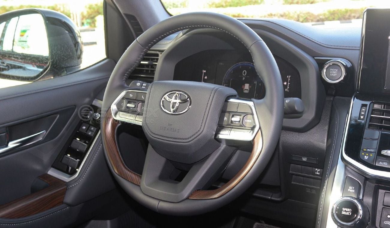 Toyota Land Cruiser GXR LC300 4.0L Petrol 4WD 6A/T | GCC Specs | Export only