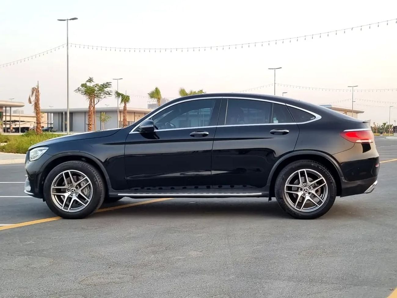 مرسيدس بنز GLC 300 AMG Marsidis 300 4MATIC