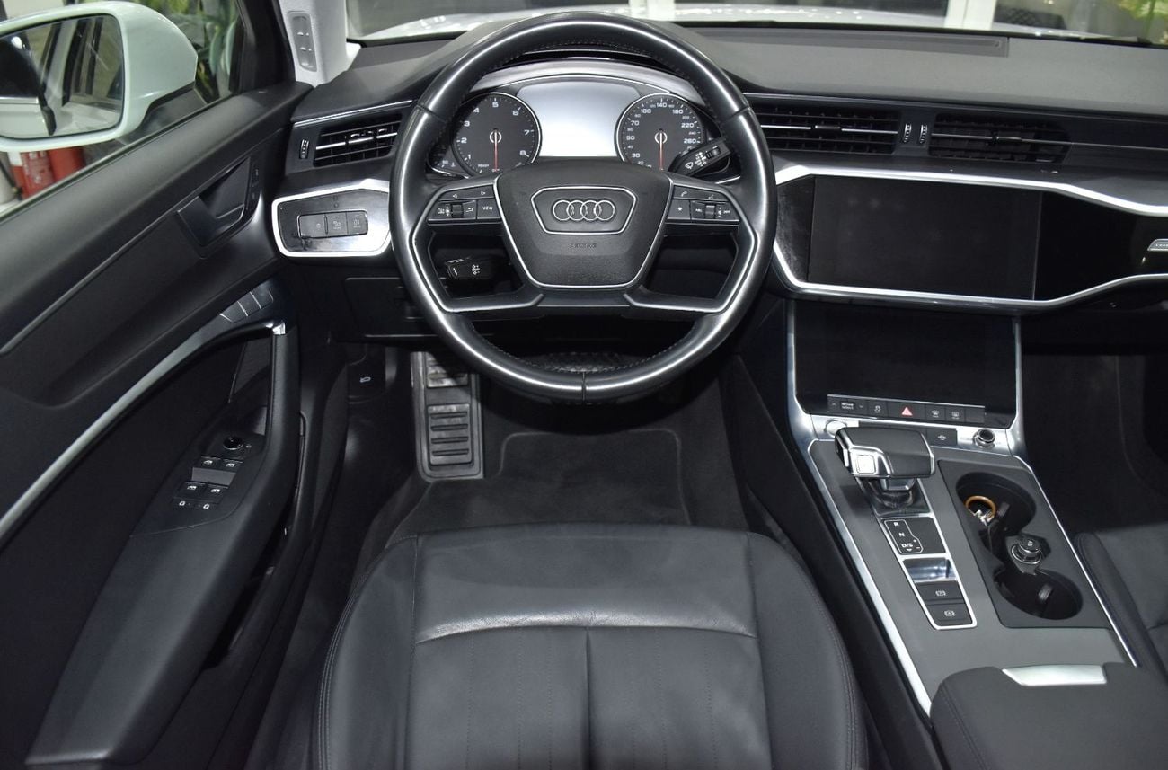 أودي A6 45 TFSI عرض ممتاز لسيارة أودي A6 45TFSi (موديل 2020) باللون الأبيض بمواصفات خليجية