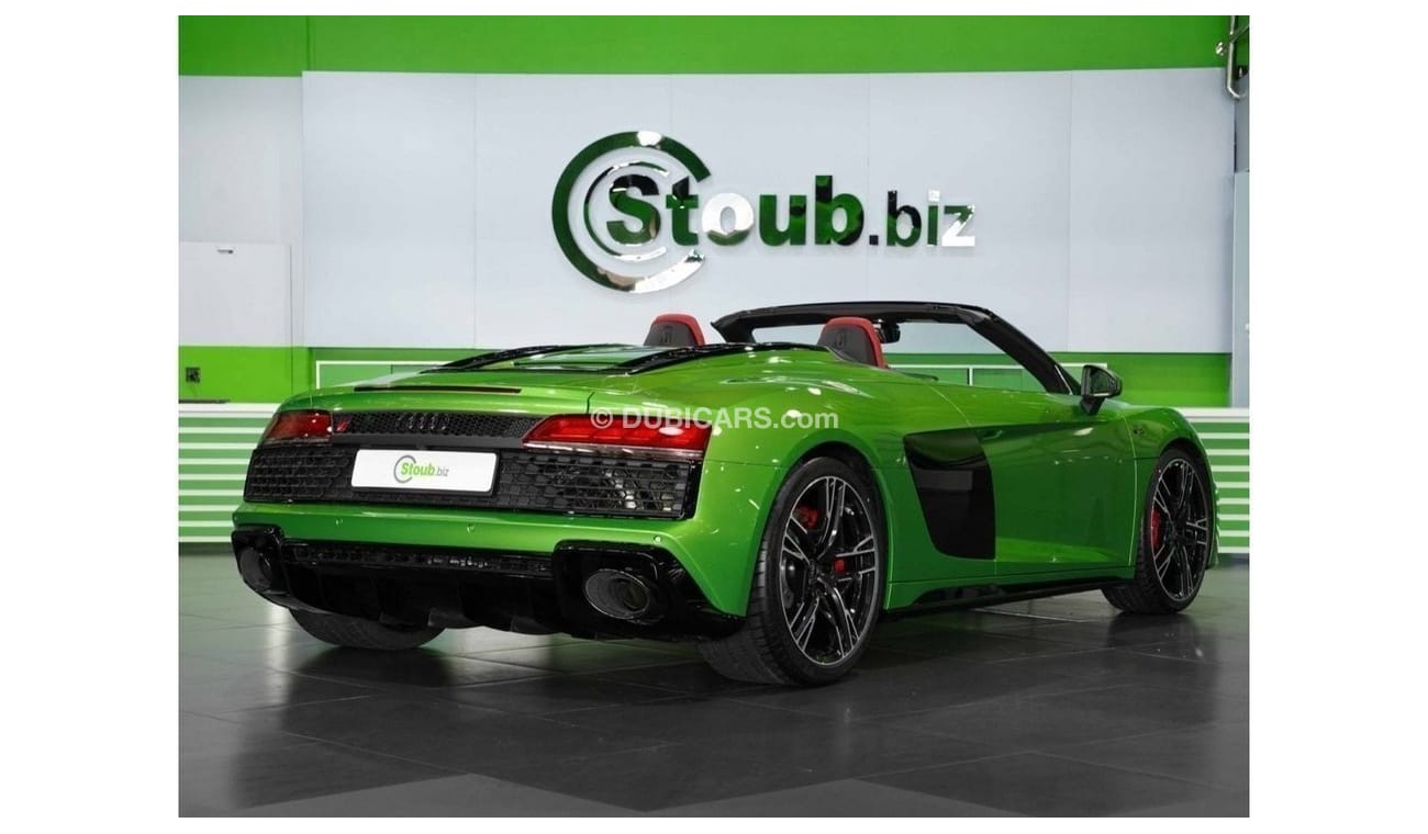 أودي R8 2023 - BRAND NEW R8 - 3 YEARS WARRANTY - SPECIAL COLOR - SIDE BLADES - FINE NAPPA - DIAMOND SEATS