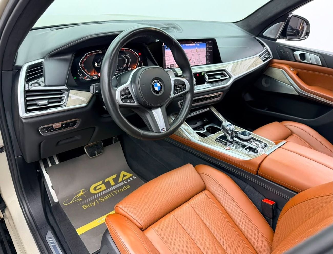 BMW X7 50i PURE EXCELLENCE 2019 BMW X7 xDrive50i M-Sport, Warranty, Full BMW Service History, Pilot Chairs, Fully Loaded, GCC
