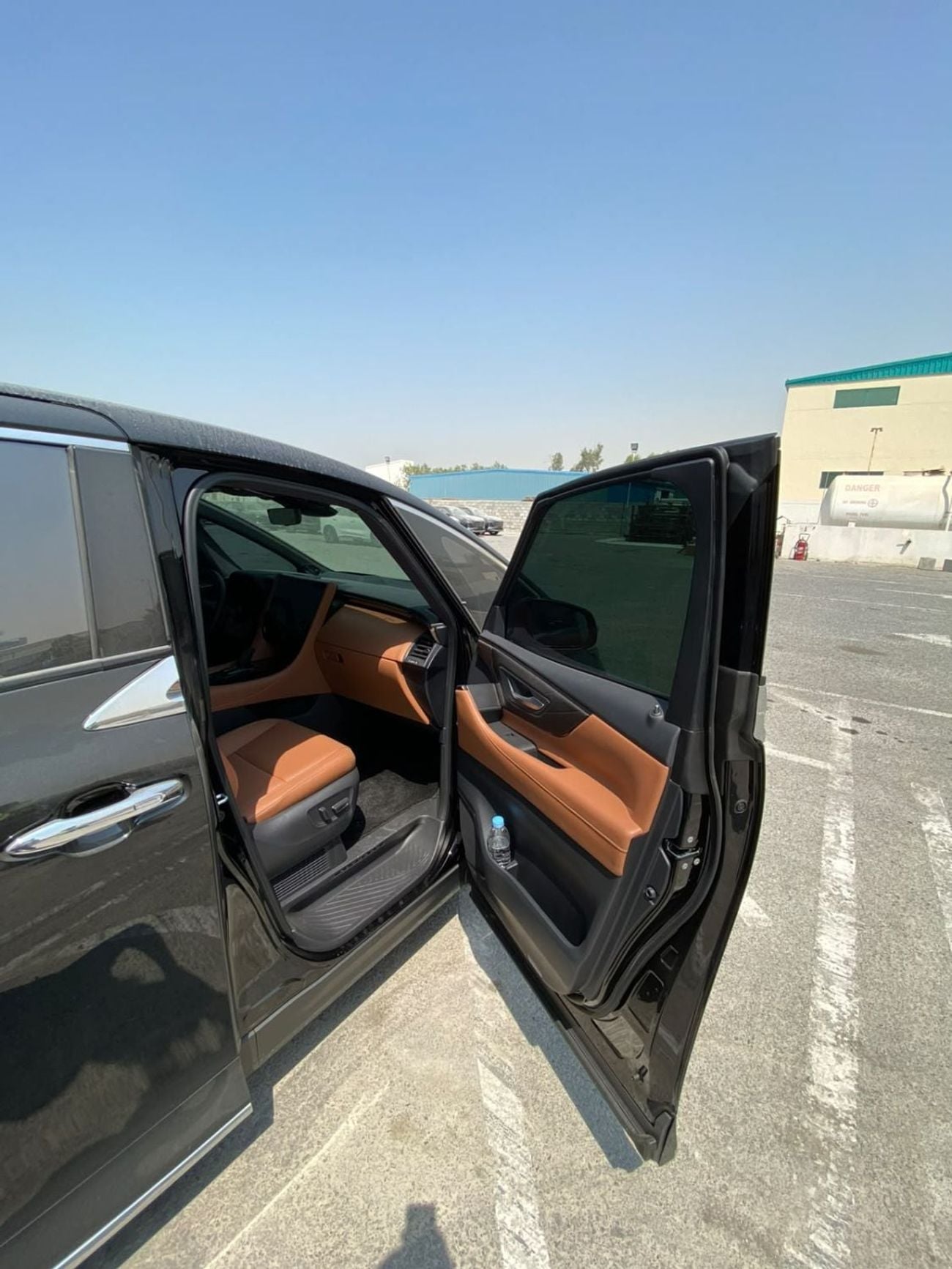 Toyota Alphard VIP