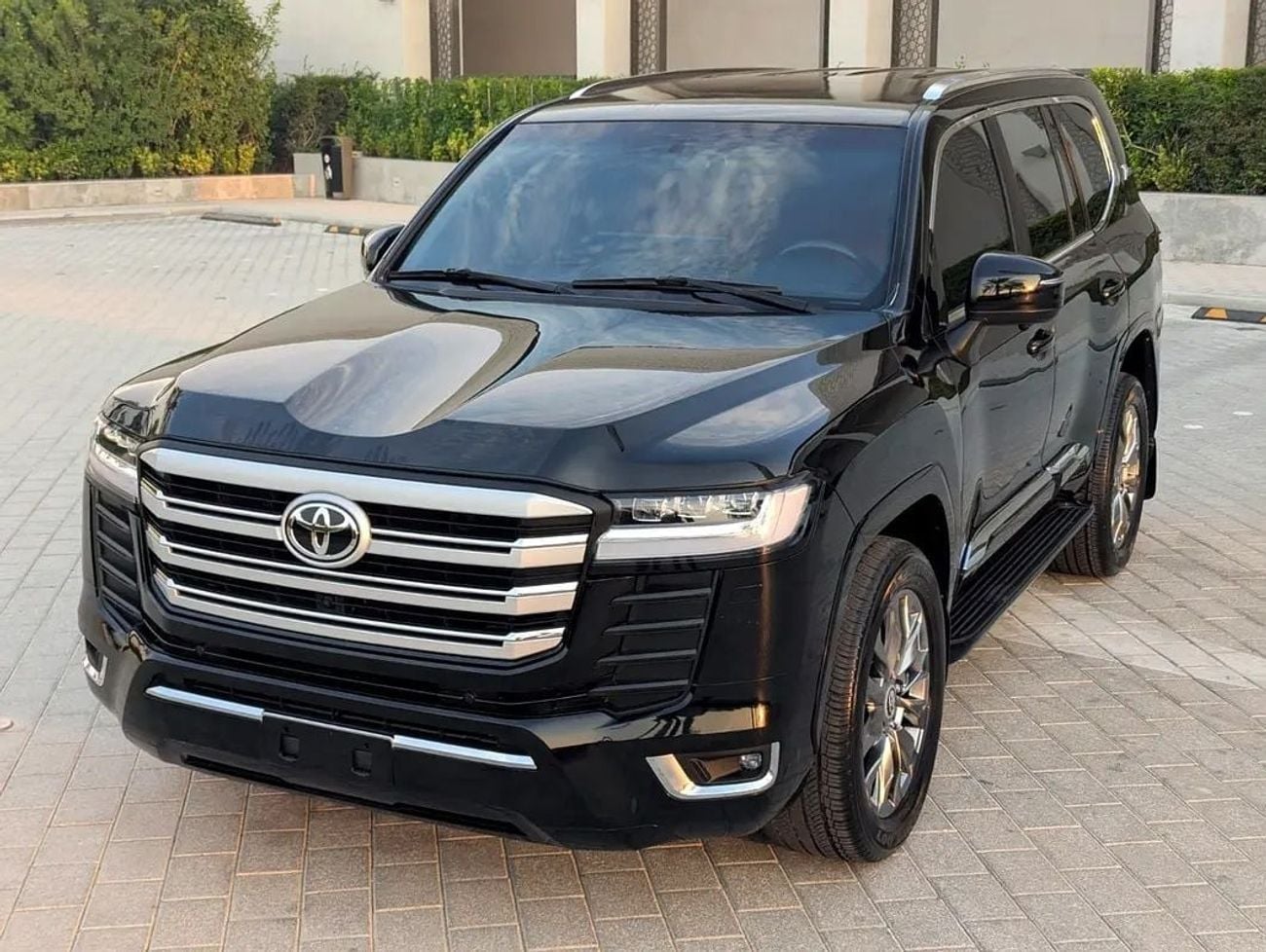 Toyota Land Cruiser GXR Facelifted 2025 GCC Specs Excellent Condition