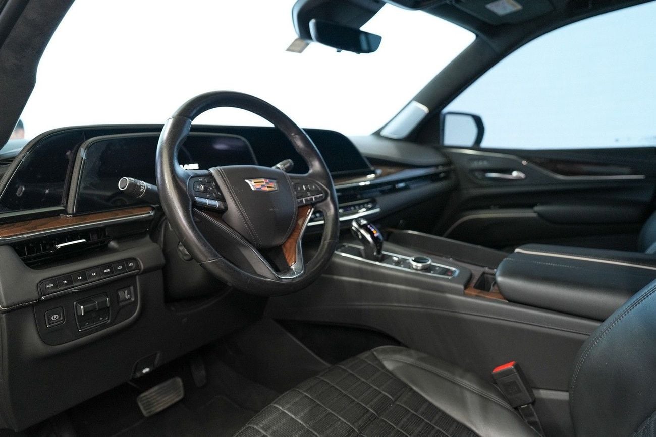 كاديلاك إسكالاد ESV 600