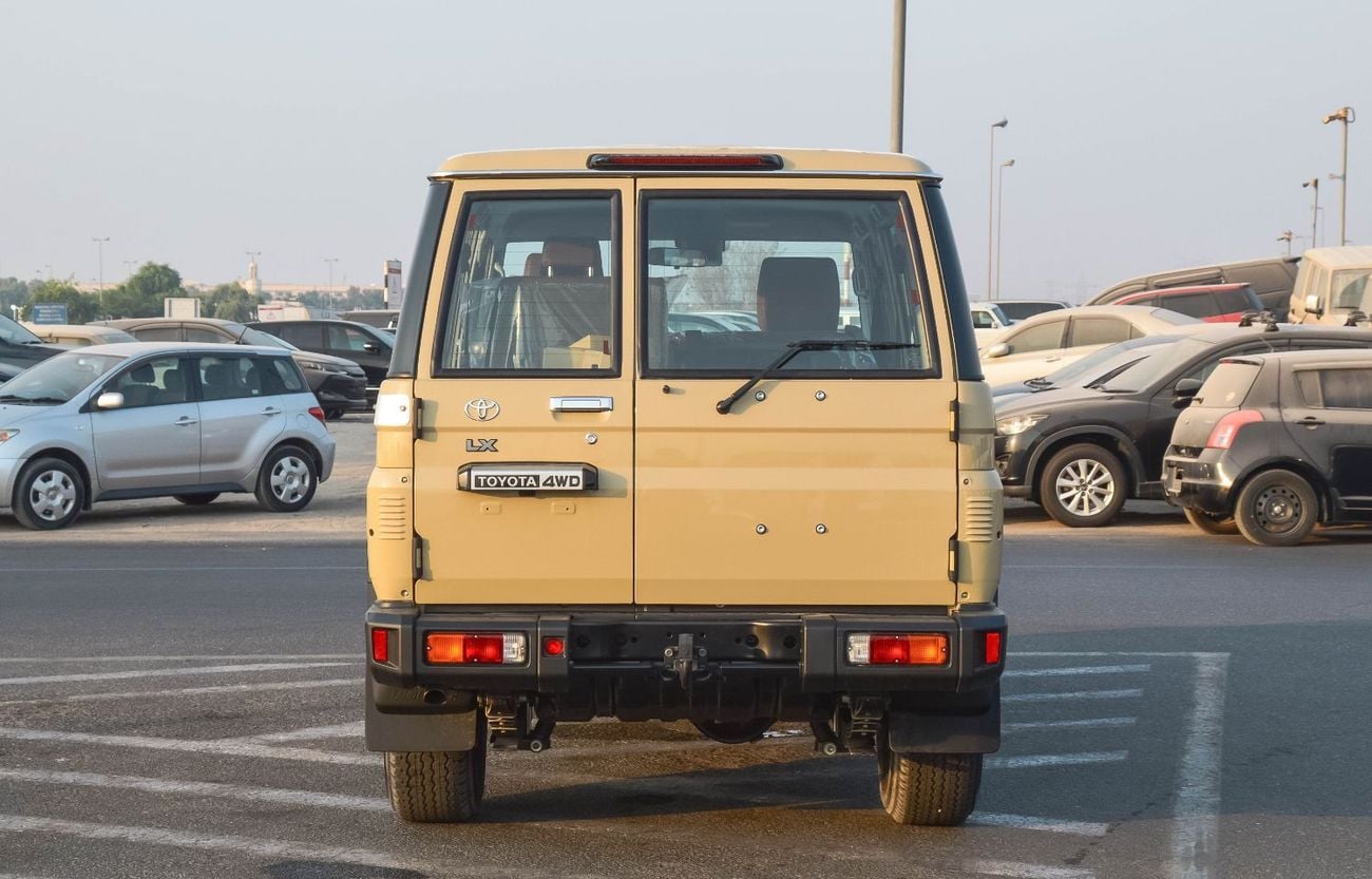 تويوتا لاند كروزر 70 LC76 LX TOYOTA LAND CRUISER 2.8L 4WD DIESEL SUV 2025