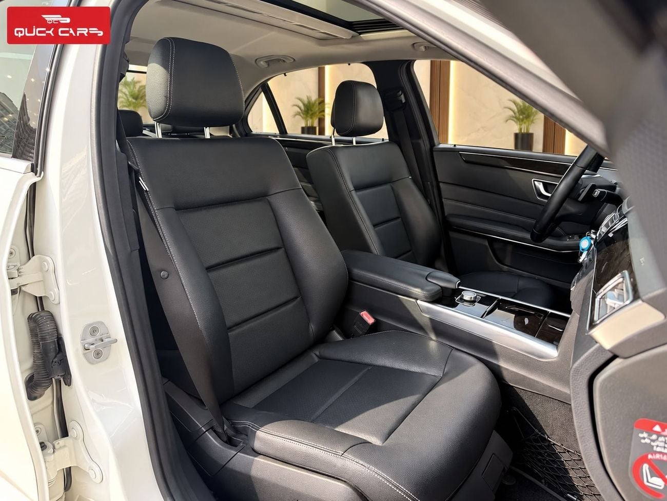 مرسيدس بنز E200 ستاندارد أرخص سيارة مرسيدس بنز E200 موديل 2014 | مواصفات خليجية | 260,000 كم | بحالة ممتازة