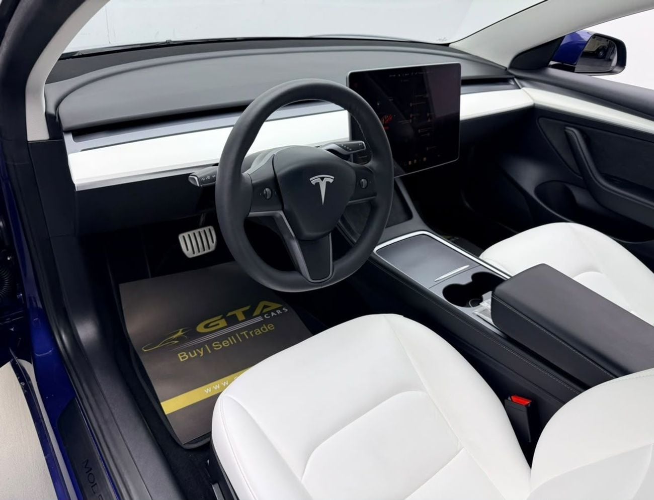 Tesla Model 3 PERFORMANCE 2023 Tesla Model 3 Performance, 2027 Tesla Warranty, Full Tesla Service History, Fully Loaded, GCC