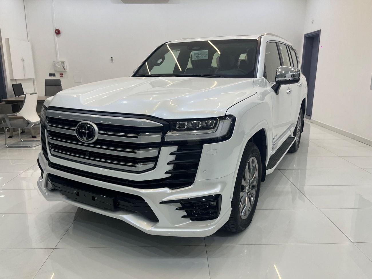 Toyota Land Cruiser VXR