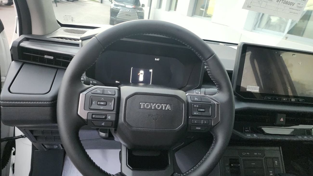 Toyota Hilux GLX 2.7 Petrol