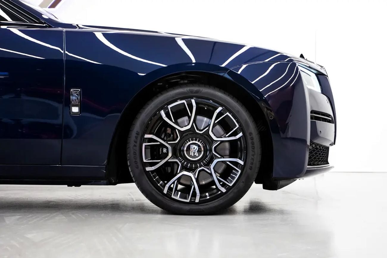 Rolls Royce Ghost BALCK BADGE | GCC | UNDER WARRANTY AND SERVICE CONTRACT