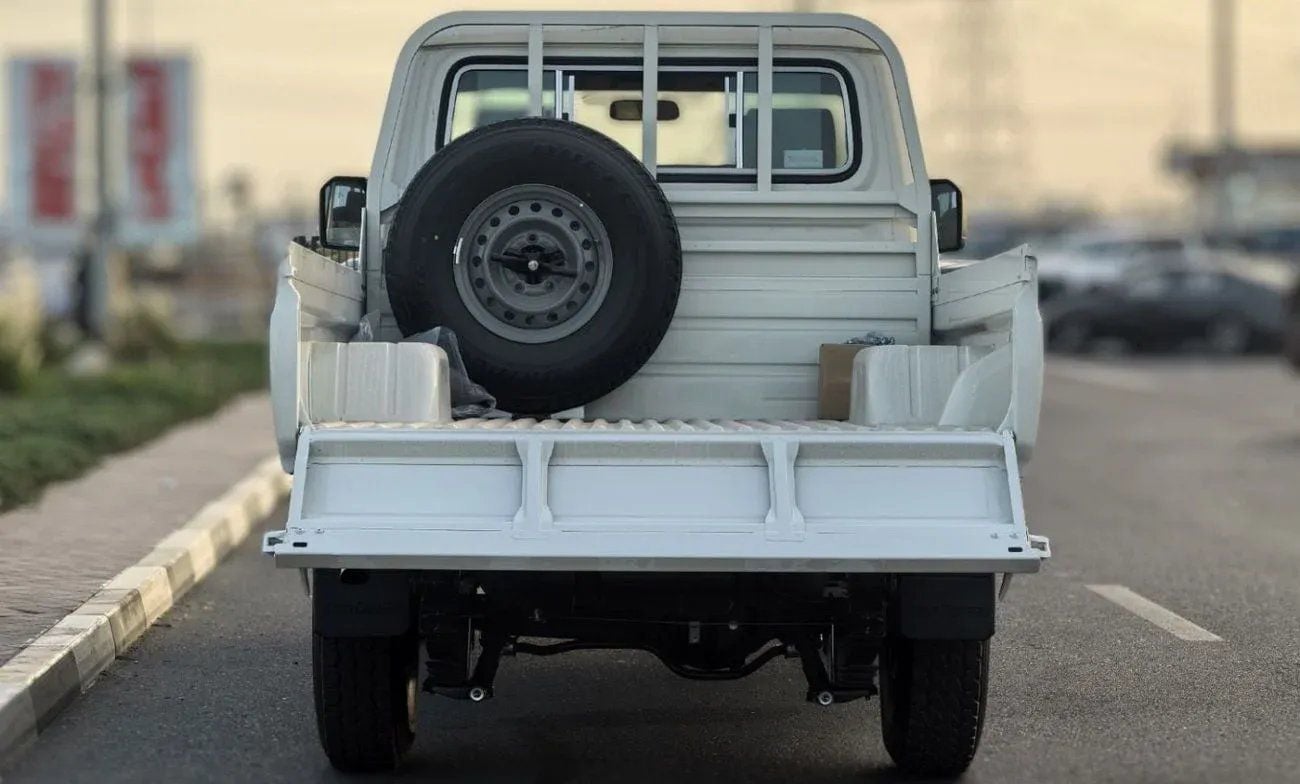 تويوتا لاند كروزر بيك آب 79 SERIES TOYOTA LAND CRUISER PICKUP LC79 / SINGLE CABIN | 2.8L V6 DIESEL | M/T | SNORKEL | 4WD | MY2025