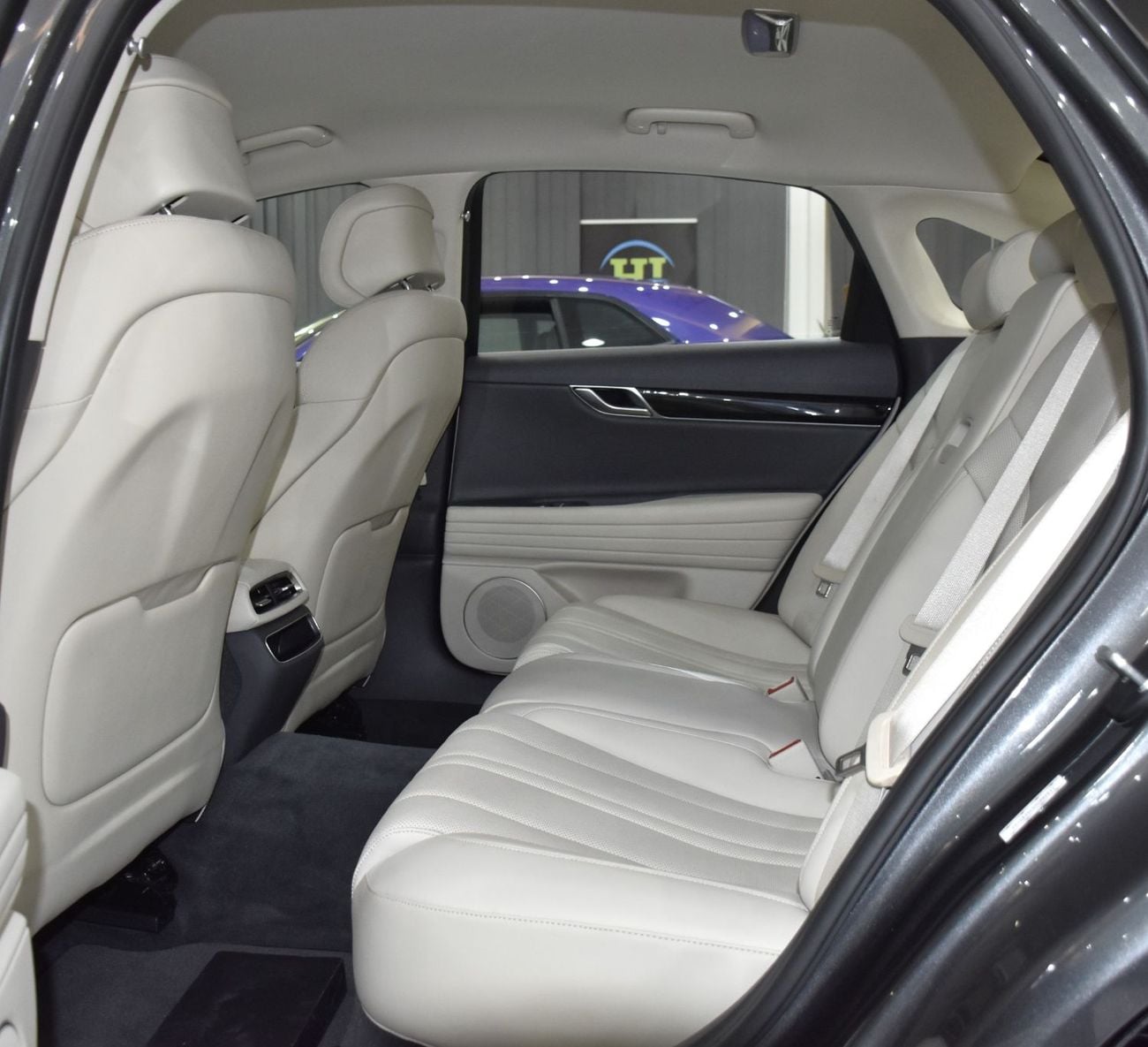 Genesis G80 EXCELLENT DEAL for our Genesis G80 ( 2021 Model ) in Grey Color American Specs