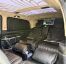 مرسيدس بنز V 250 AVANTGARDE/E مرسيدس بنز V250 موديل 2023 بتصميم V-Line، مع ضمان، تصميم V-Line فريد من نوعه مصنوع يدويًا، كاملة الم