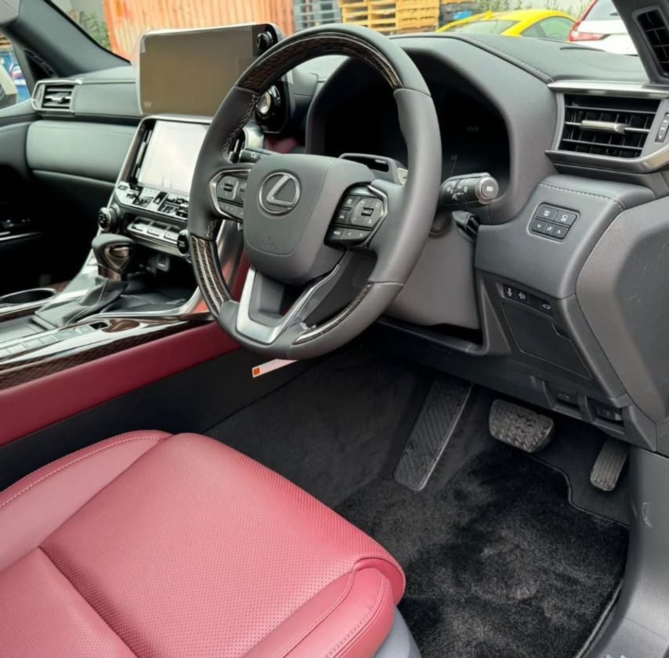 Lexus Lx500 D