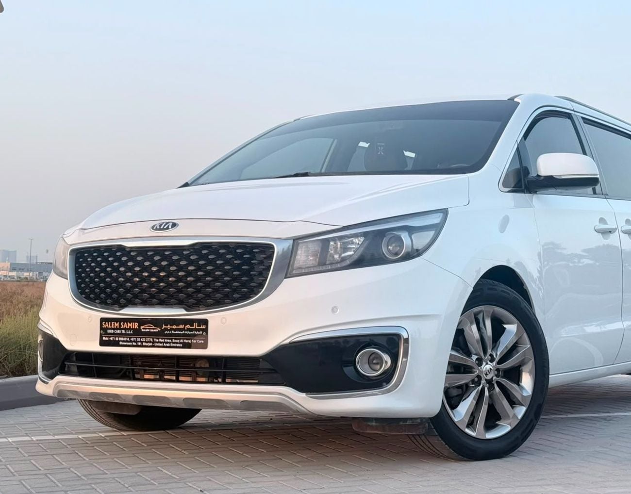 Kia Carnival