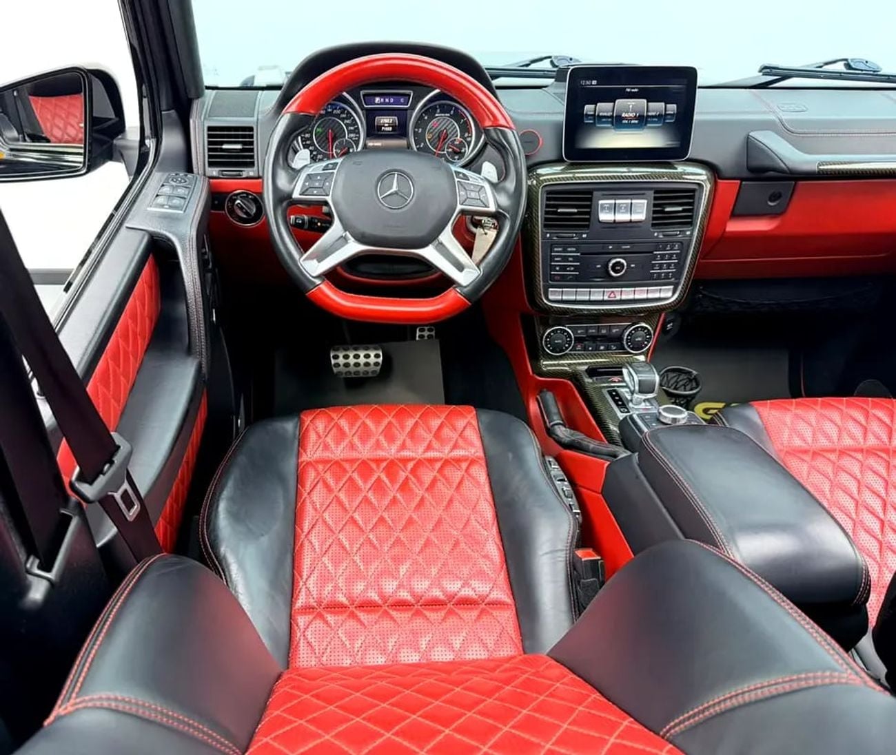 Mercedes Benz G63 AMG G63 AMG, Full Service History, Carbon Fiber Interior, Fully Loaded, GCC
