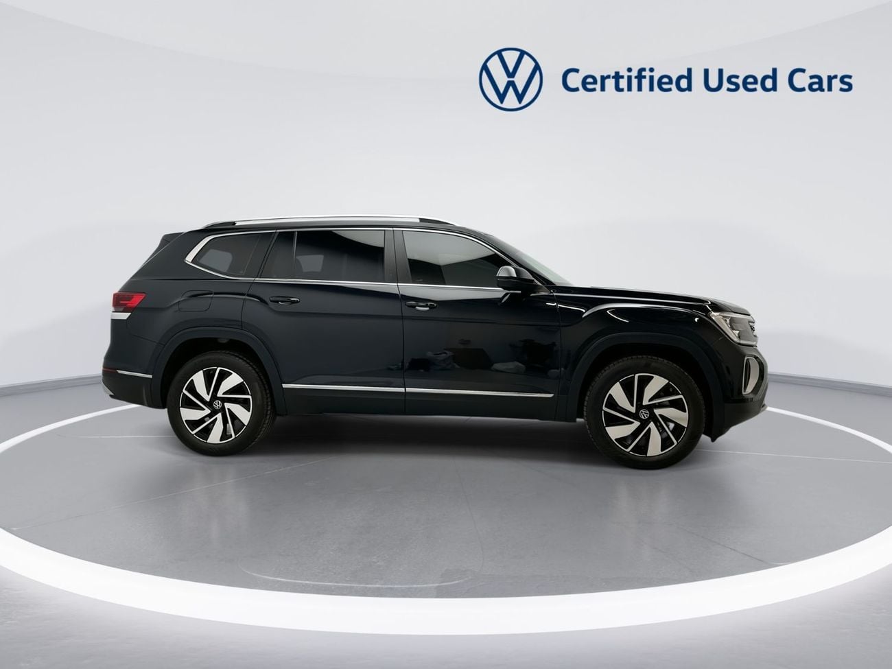 فولكس واجن تيرامونت COMFORTLINE 2.0L Panoramic Sunroof | 12" Infotainment | Digital Cockpit Pro | Keyless