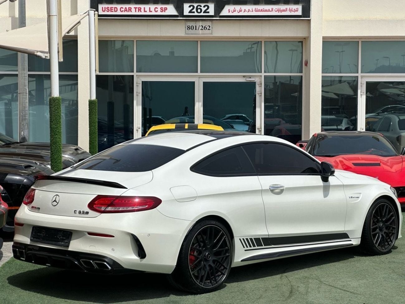 مرسيدس بنز C 63 كوبيه MERCEDES BENZ Gcc 2017 Edition 1 Original paint