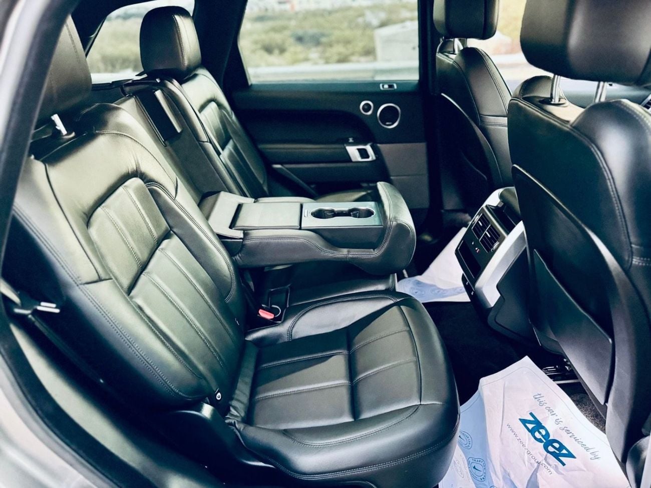 Land Rover Range Rover Sport SE RHD