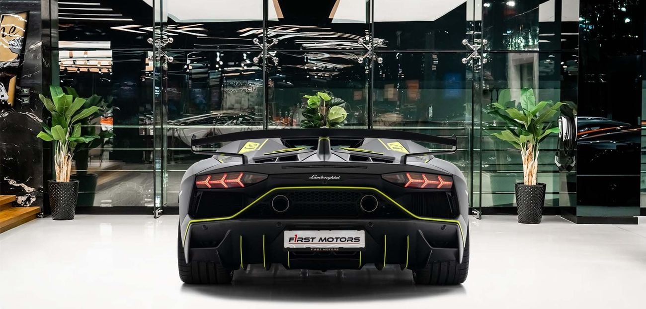 Lamborghini Aventador 6.5L V12 Naturally Aspirated Engine