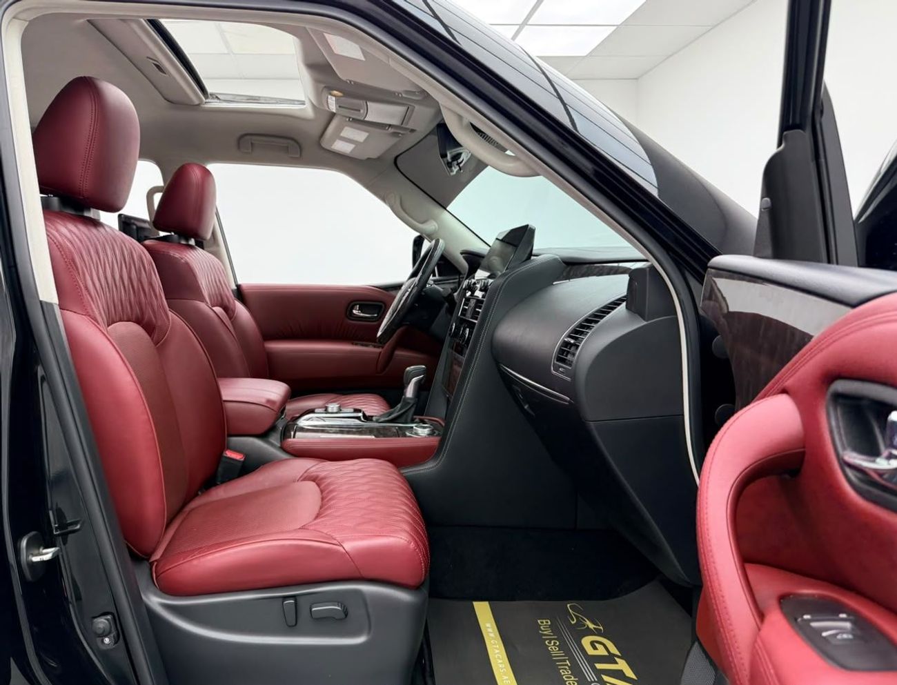 Nissan Patrol LE PLATINUM CITY 2024 Nissan Patrol LE Platinum, Warranty+Full Service History, GCC Specs
