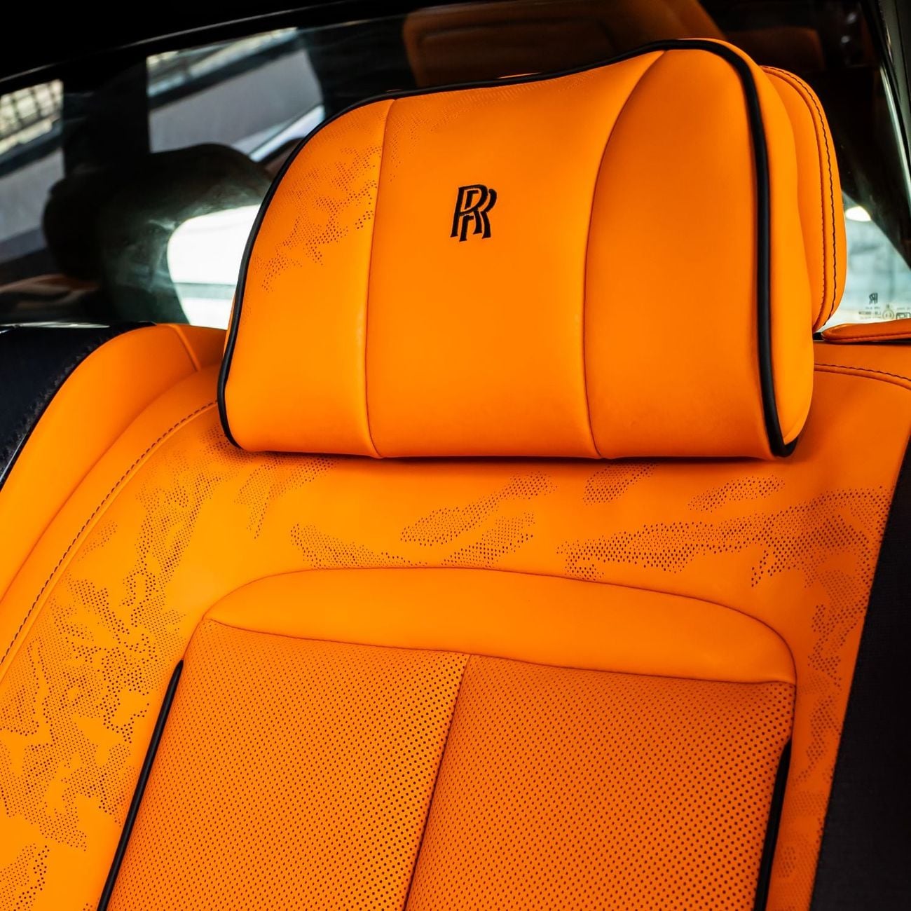 Rolls Royce Cullinan BLACK BADGE