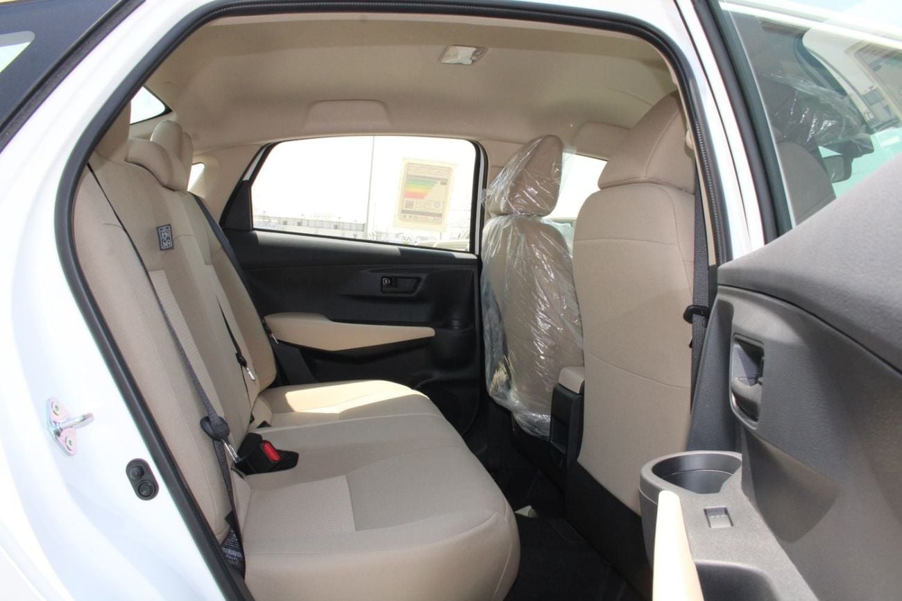 Toyota Yaris E