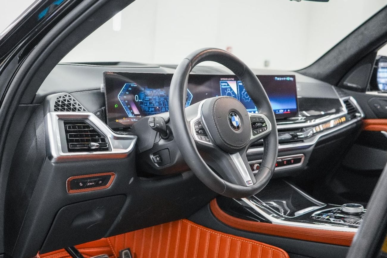 BMW X7 XDRIVE40I M SPORT GCC Specs | Warranty and Service Contract | As Brand new