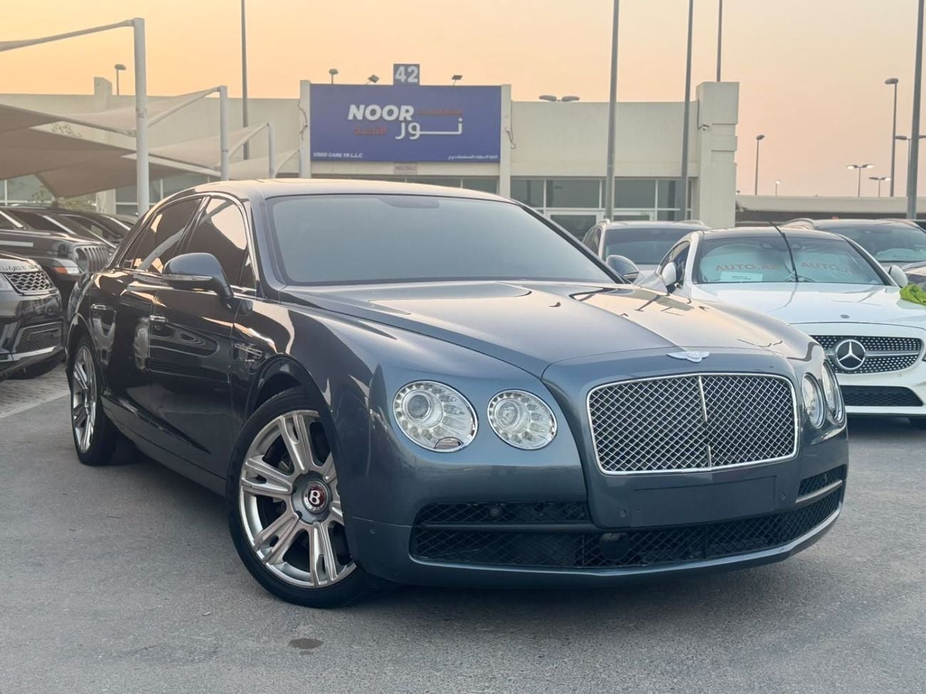 بنتلي فلاينج سبور V8