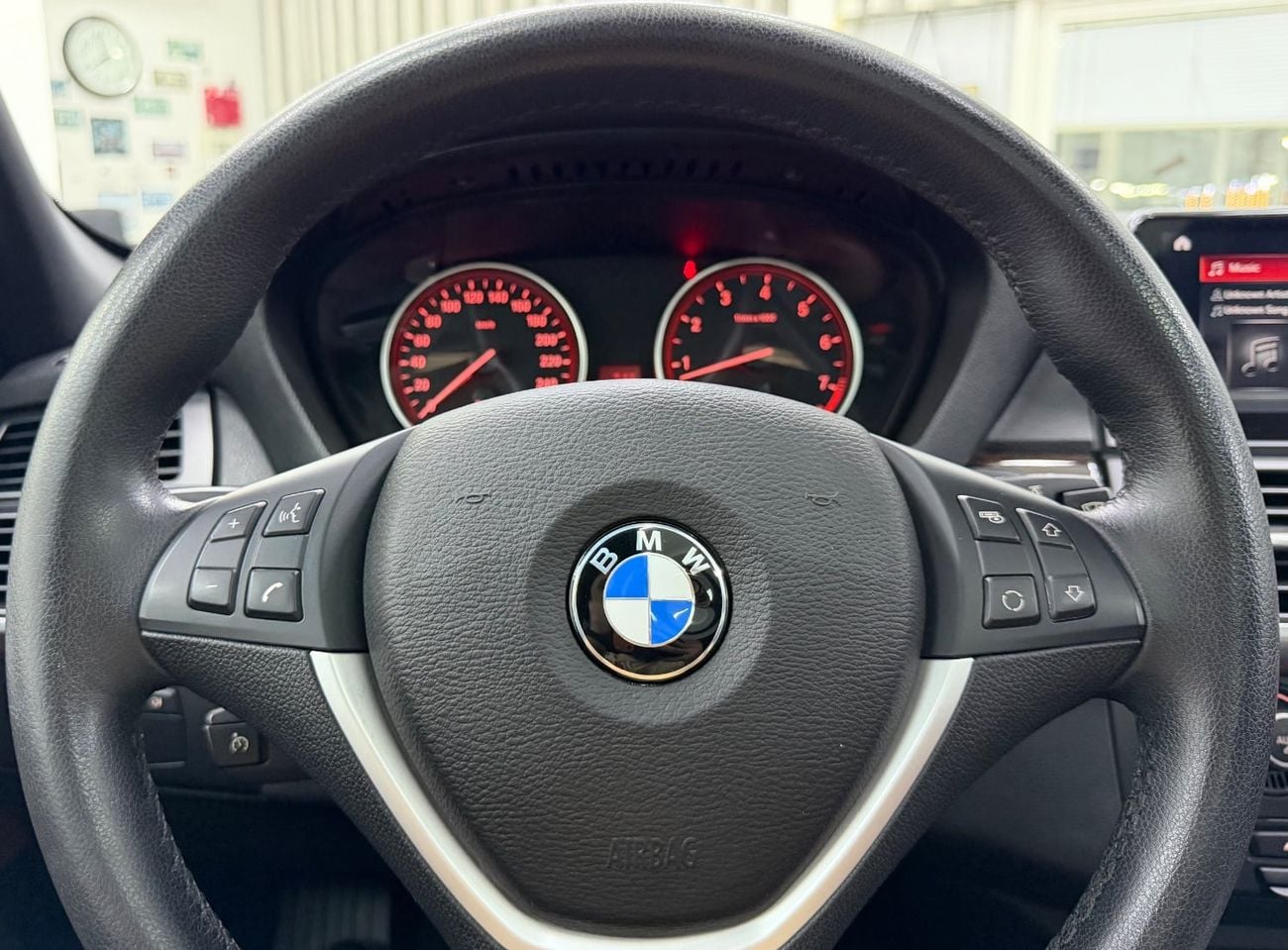 BMW X5 XDRIVE35I GCC .. V6 .. Perfect Condition ..