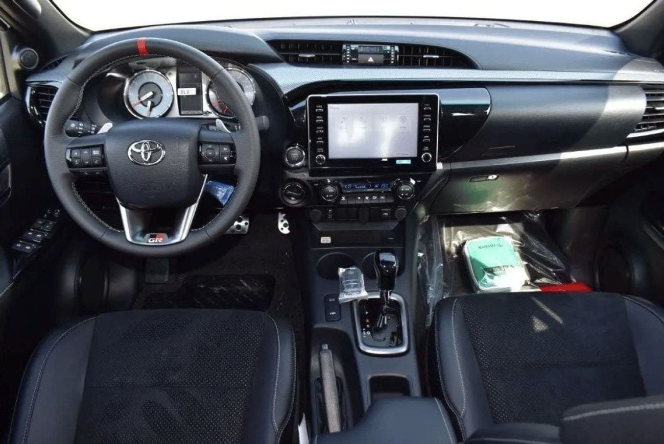 Toyota Hilux GR SPORT toyota hilux 2.8 diesel 2026
