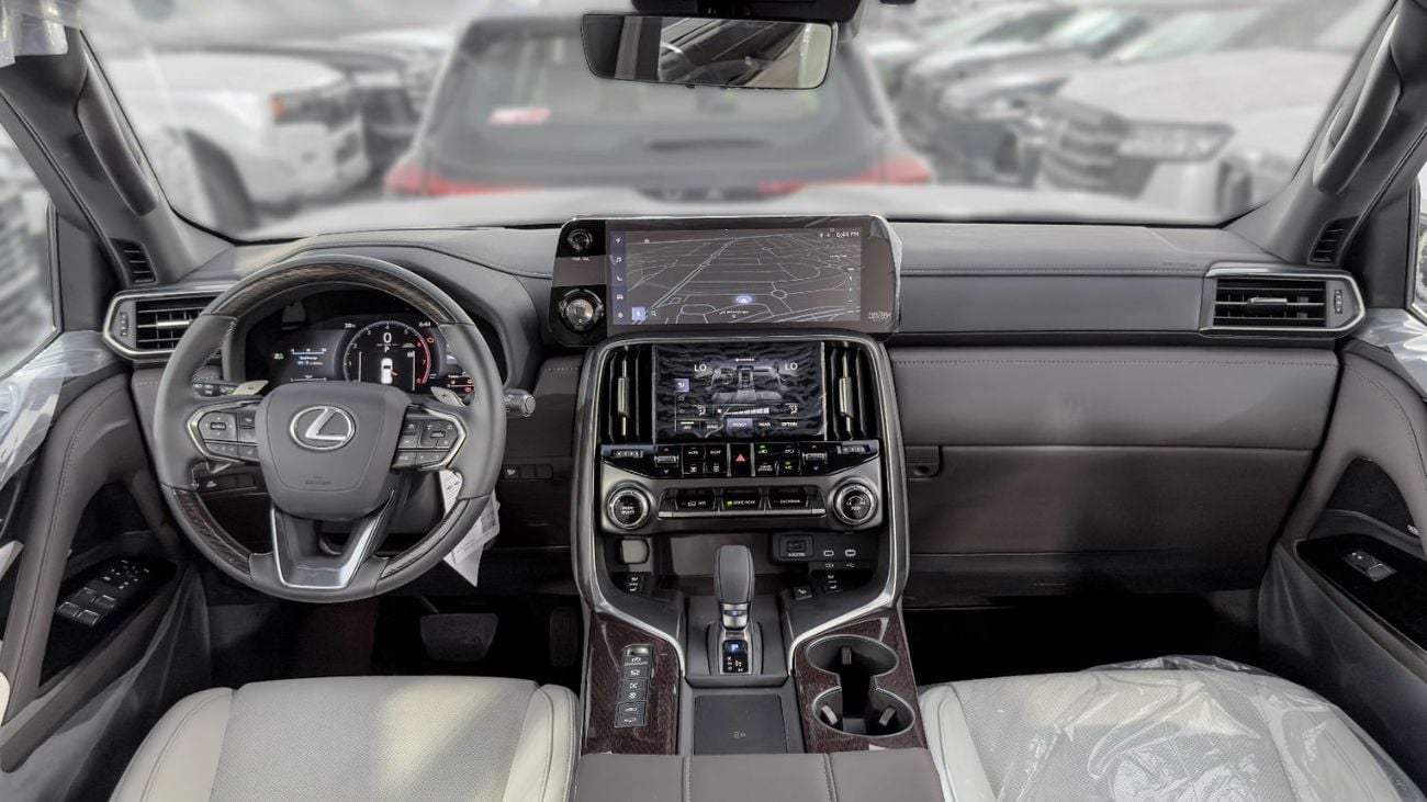 لكزس LX 700h SIGNATURE 2026 Lexus LX700h Signature 3.5L AT Hybrid With Auto park (Gray-Beige)
