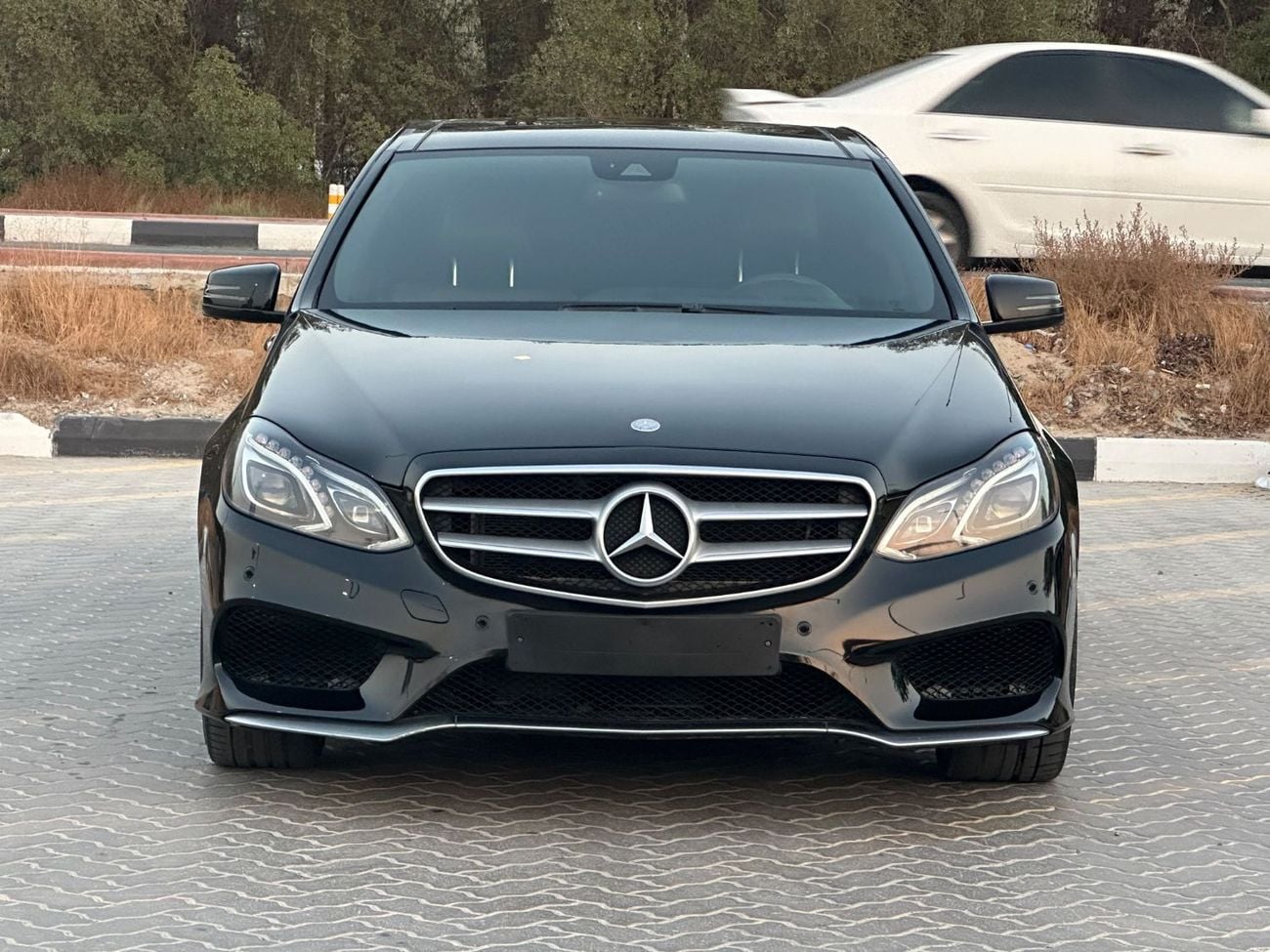 Mercedes Benz E300 ELEGANCE AMG
