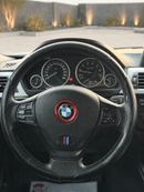 BMW 320i STANDARD