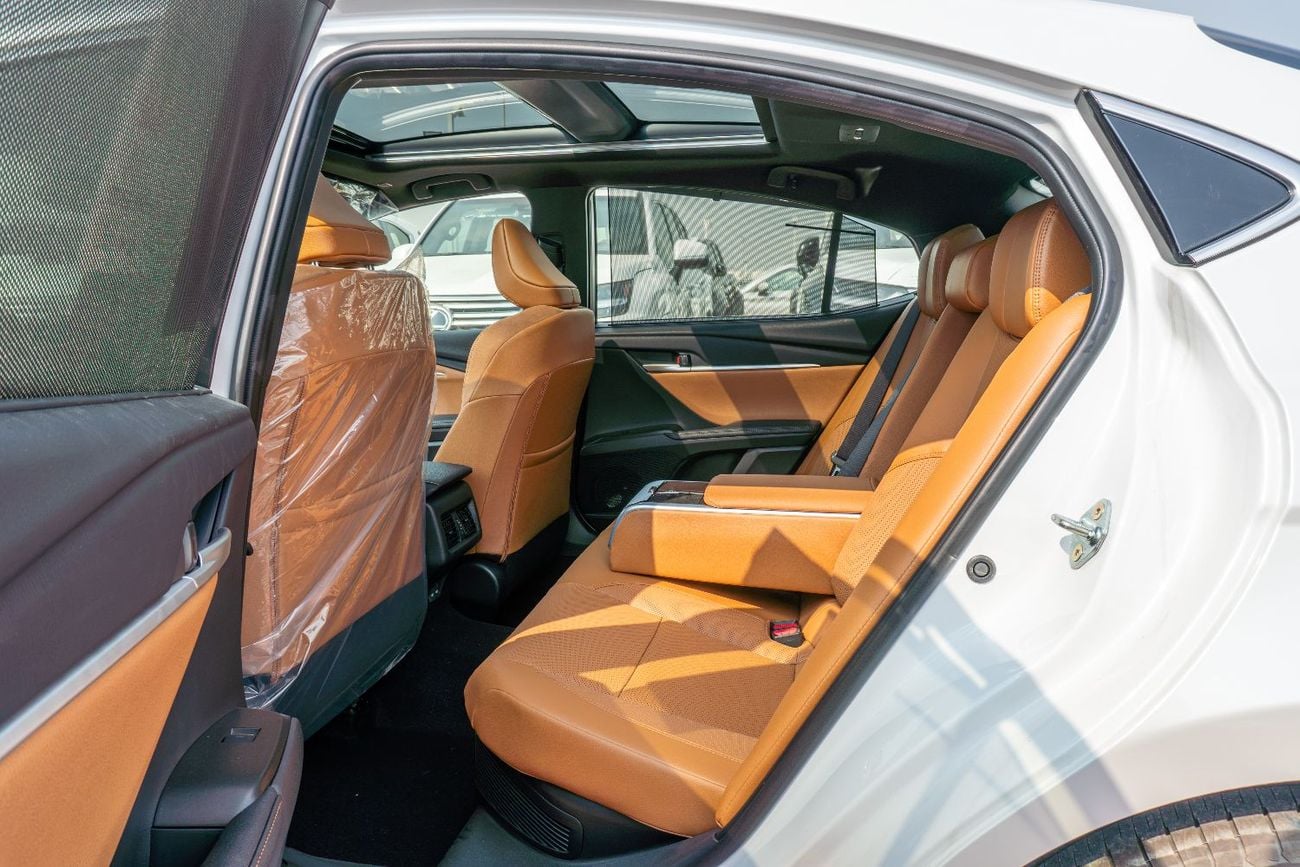 Toyota Camry LUMIERE HEV