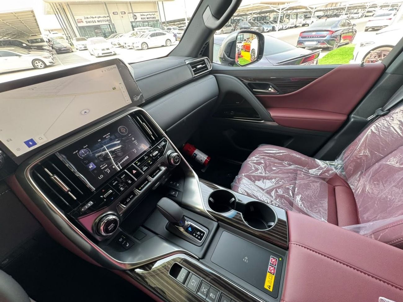 Lexus LX700h SIGNATURE FULL OPTION | GCC