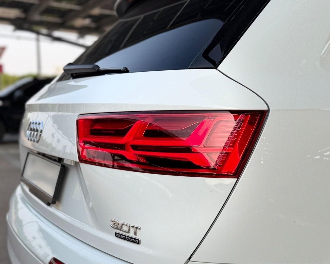 Audi Q7 3.0L Premium Plus 6Cyl Automatic Petrol SUV/Crossover Quattro All Wheel Drive 7Seats 5 Door 3.0L | Original paint | No accident | USA spec