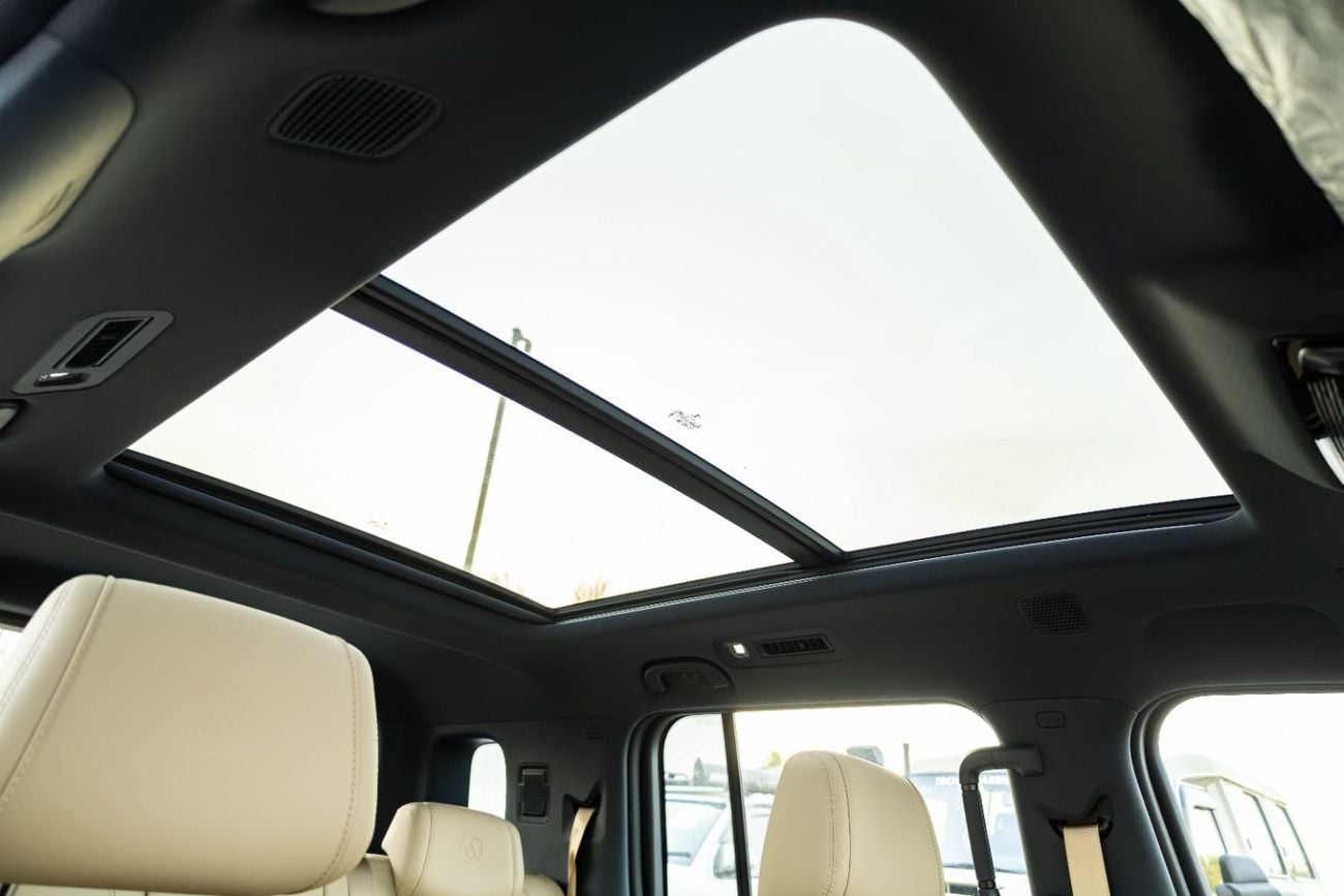 Denza B5 DELUXE PHEV 1.5L - Gold Inside Beige | Export Only
