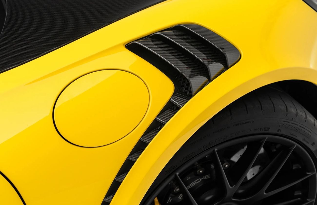 Porsche 911 3.8L F6 Twin-Turbocharged Engine