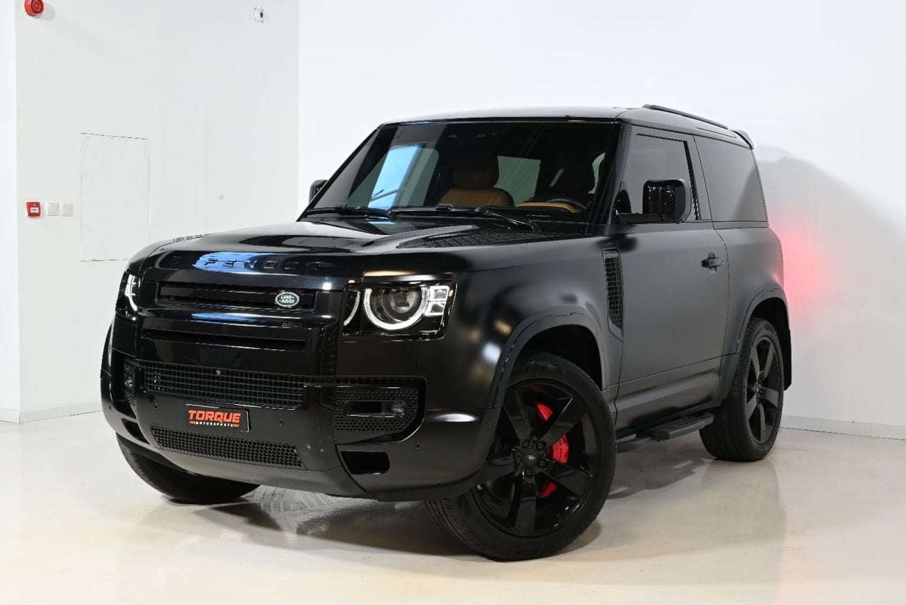 Land Rover Defender 90 SE P400 2024 Land Rover Defender 90 SE P400 X-Dynamic, 2027 Land Rover Warranty and Service Pack