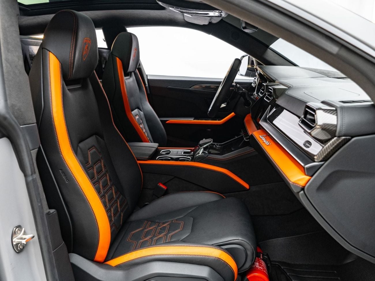 Lamborghini Urus SE BUY NOW, PAY 2027 | THE BLACKLINE STANDARD | 2025 Lamborghini Urus SE, 2030 Lamborghini Warranty