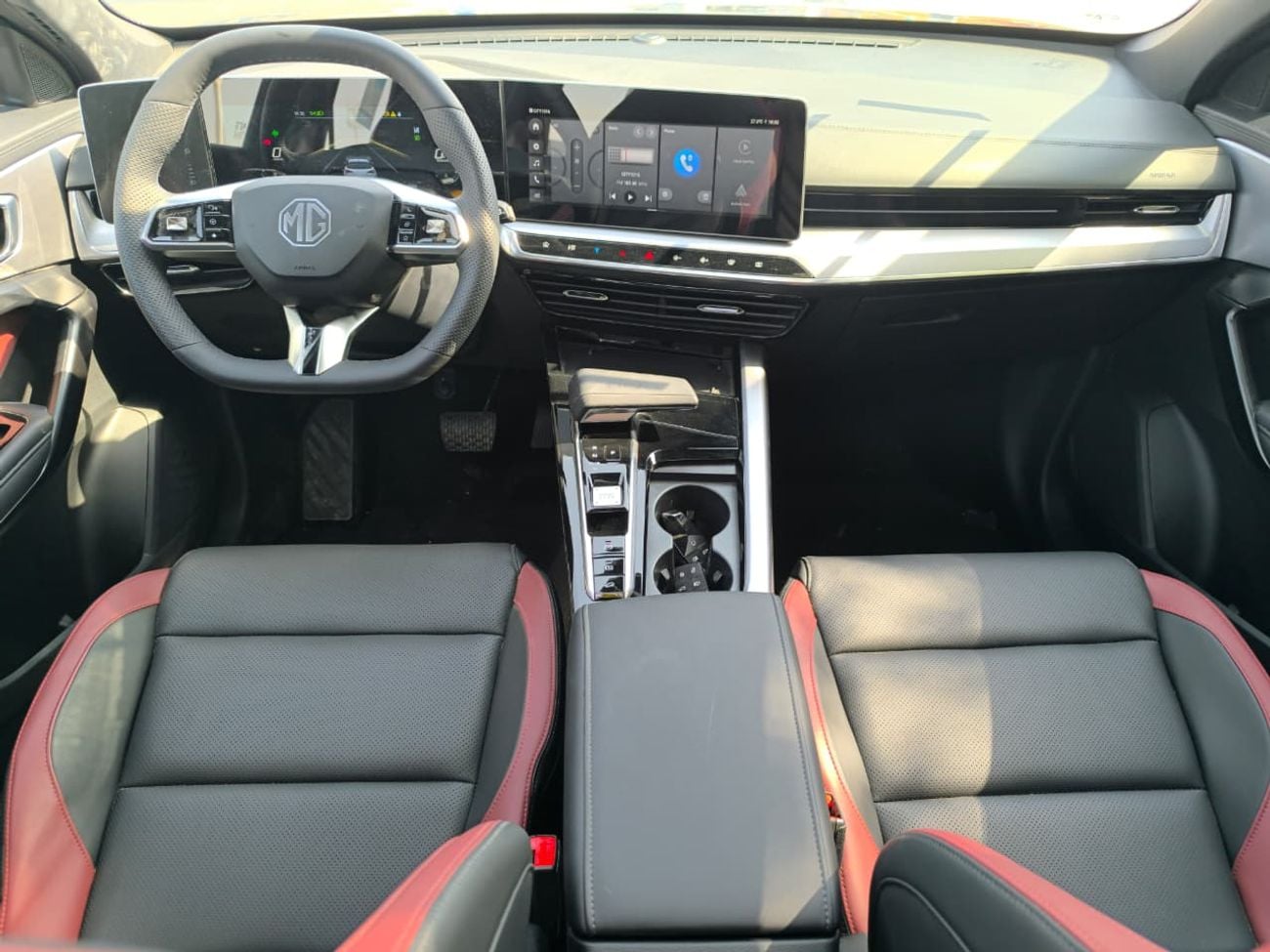 MG One LUX MG ONE Luxury 1.5T GCC Specs 2025 Brand New