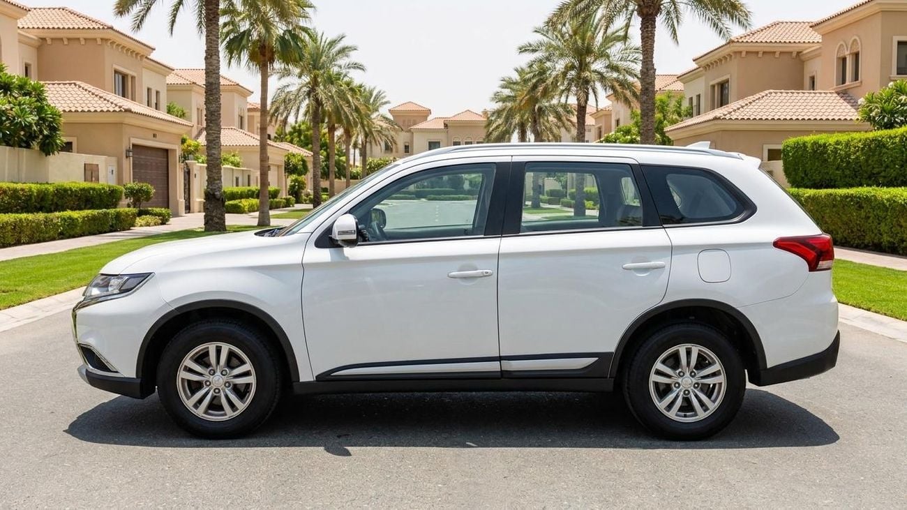 Mitsubishi Outlander 2017 | AED 817/Month | 0 DP | 30 Day Return | Warranty | Service History