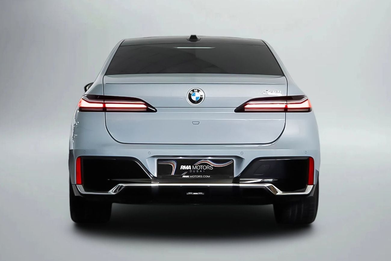 BMW 740i M SPORT