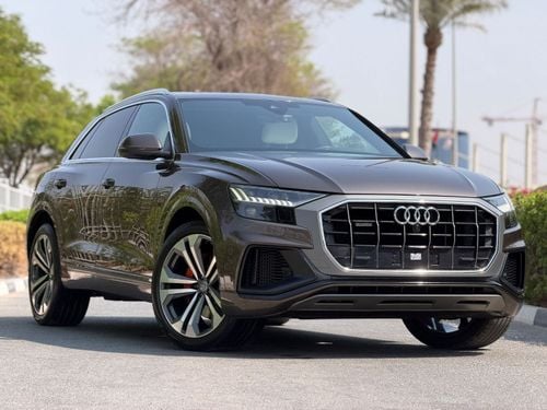 Audi Q8 55 TFSI S-LINE Audi Q8 2019 Gcc V6 o e owner