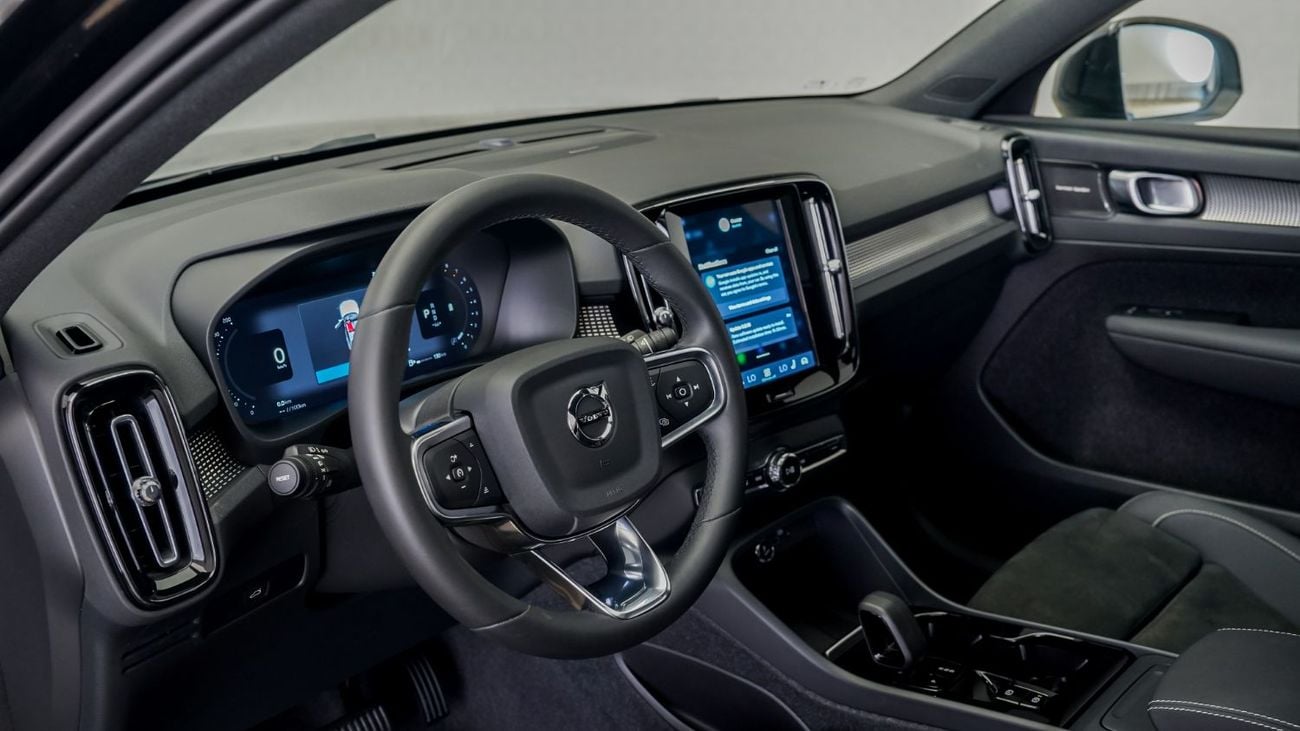Volvo XC40 B4 Ultimate Dark