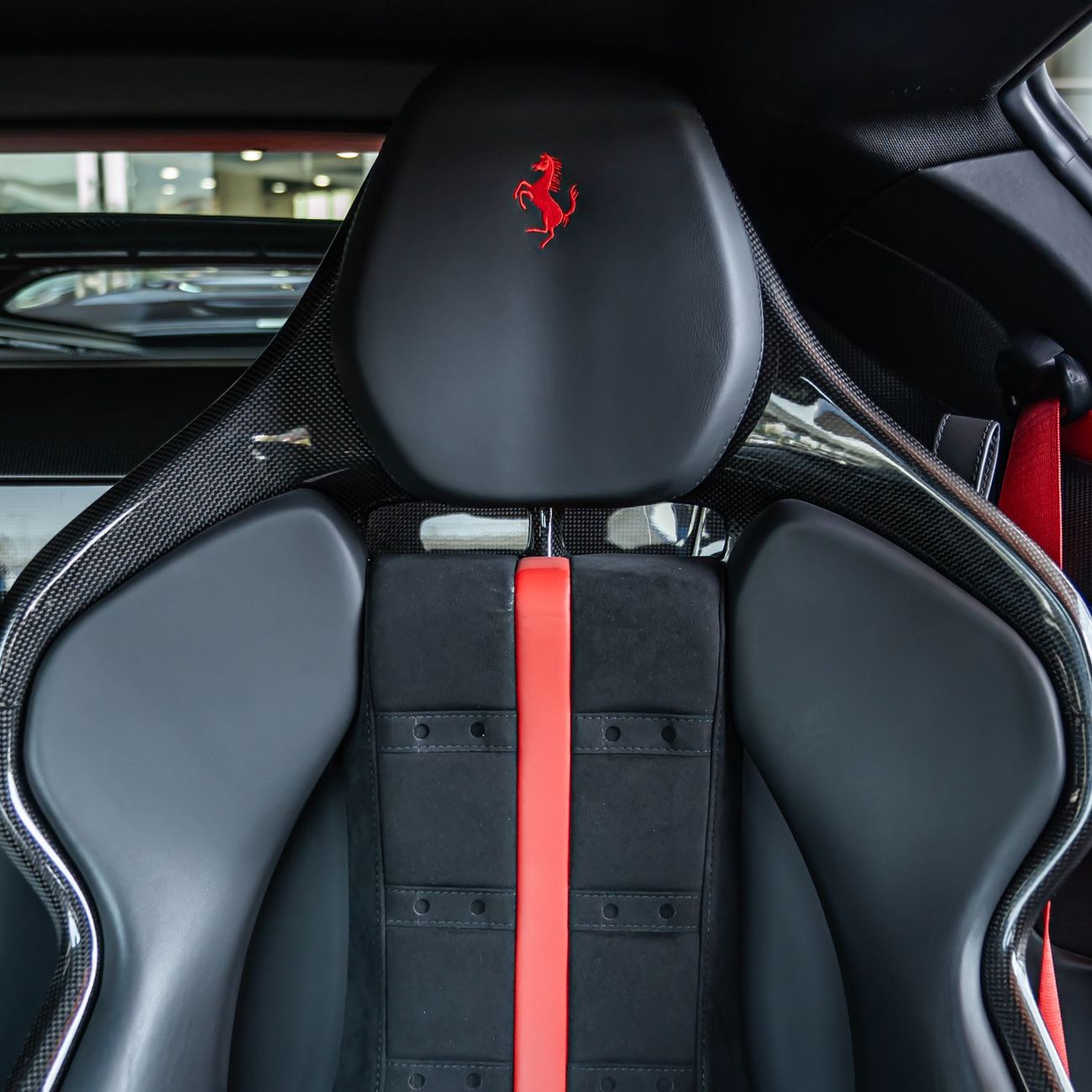 فيراري SF90 ستراديل STRADALE
