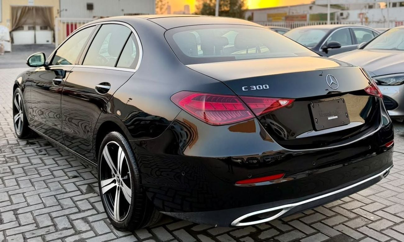 مرسيدس بنز C 300 ستاندارد