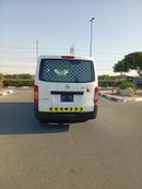 Nissan Urvan STANDARD